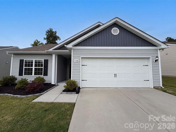 7336 Amberly Hills Road , Charlotte, NC 28215