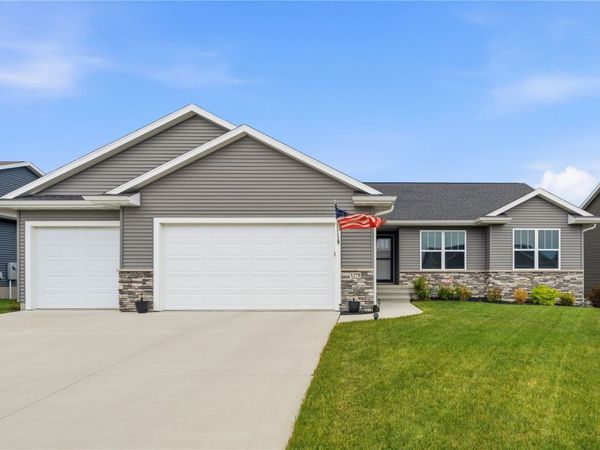 1278 Echo Ridge Ln , Marion, IA 52302
