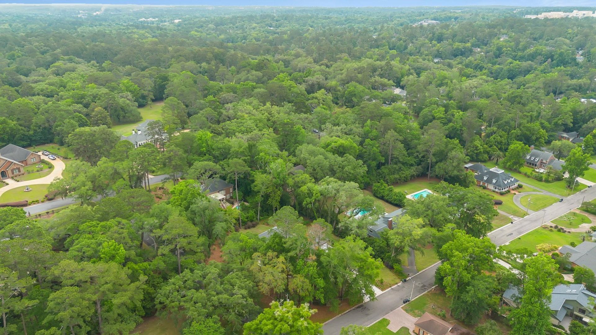 2021 Winthrop Way , Tallahassee, FL 32308 Photo