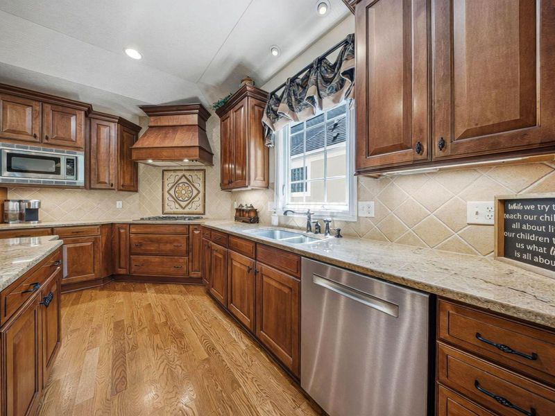 9031 Portofino Place , Dublin, OH 43016 Photo 19