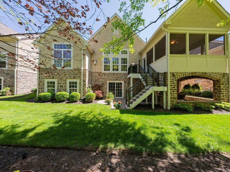 9031 Portofino Place , Dublin, OH 43016 Photo 2