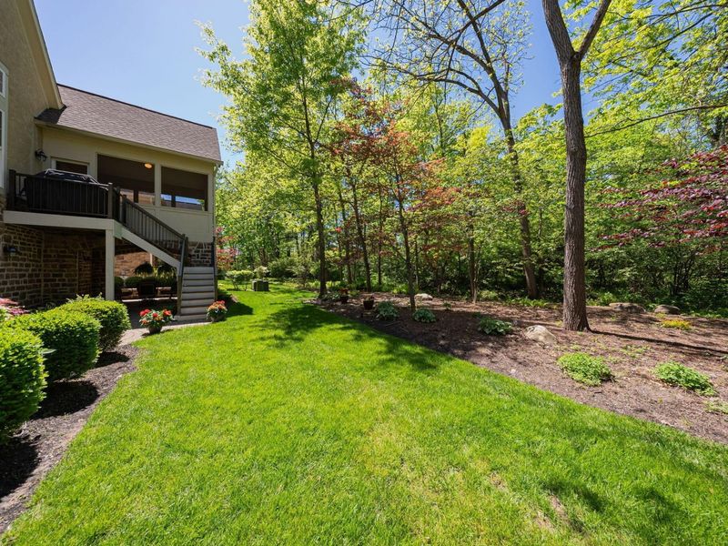 9031 Portofino Place , Dublin, OH 43016 Photo 4