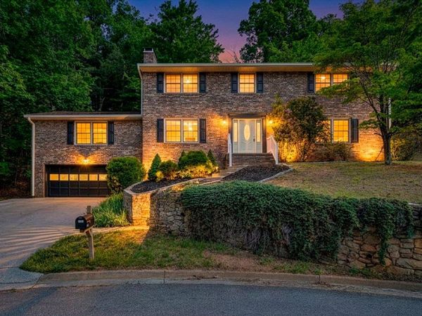 3404 Canter CIR, Roanoke, VA 24018