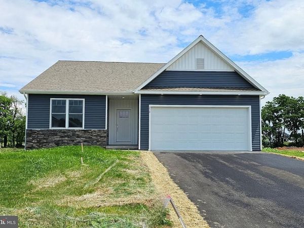 218 HEIRLOOM DRIVE, CENTRE HALL, PA 16828