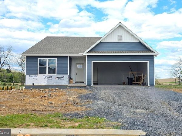 218 HEIRLOOM DRIVE, CENTRE HALL, PA 16828