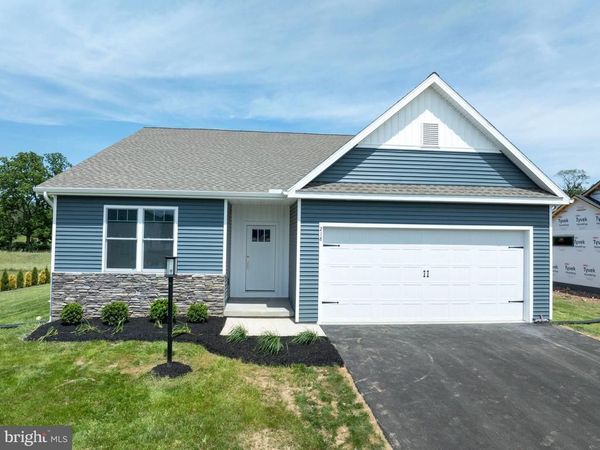 218 HEIRLOOM DRIVE, CENTRE HALL, PA 16828