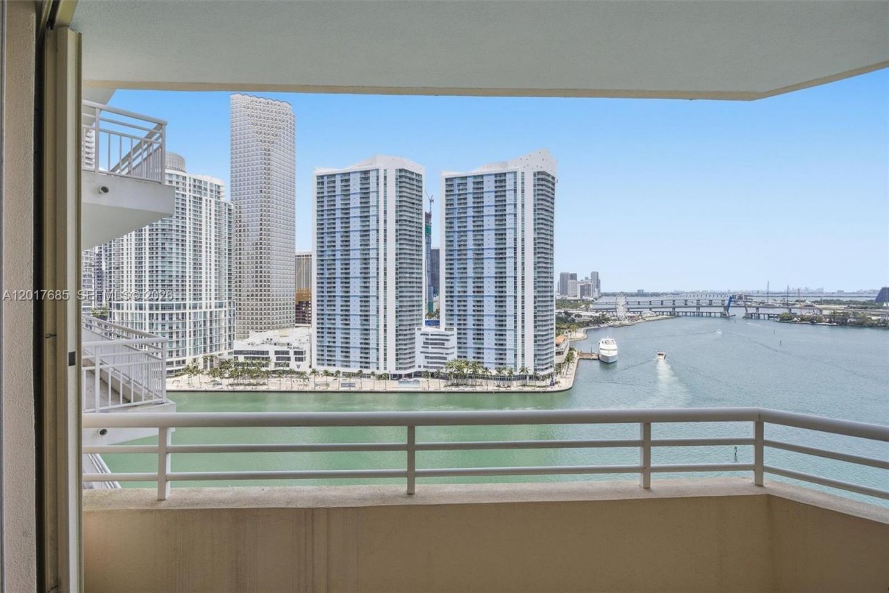 888 Brickell Key Dr , Unit 2010, Miami, FL 33131 Photo
