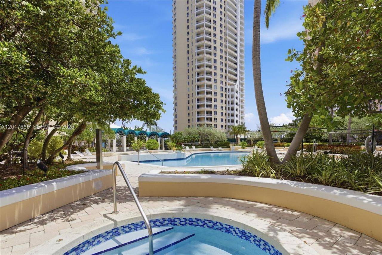 888 Brickell Key Dr , Unit 2010, Miami, FL 33131 Photo