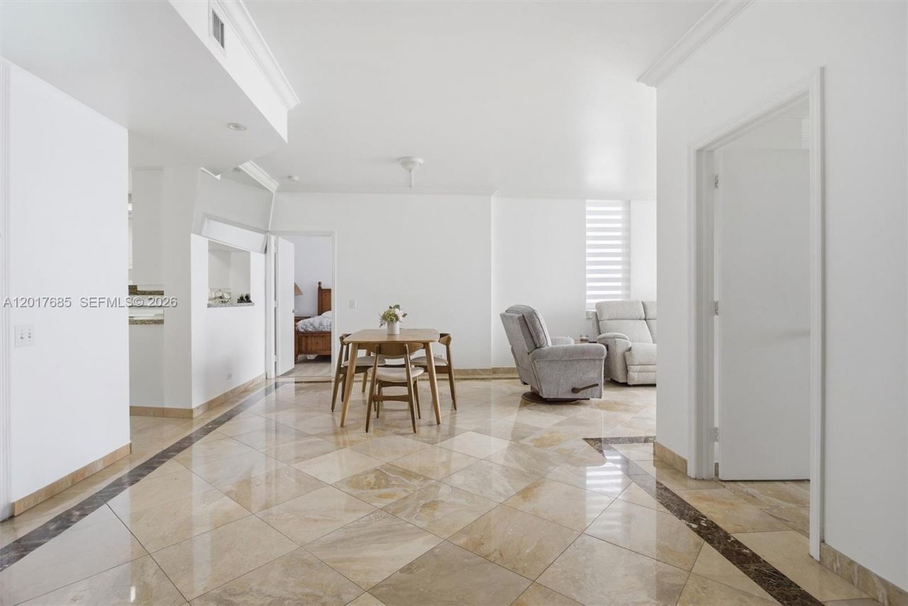 888 Brickell Key Dr , Unit 2010, Miami, FL 33131 Photo