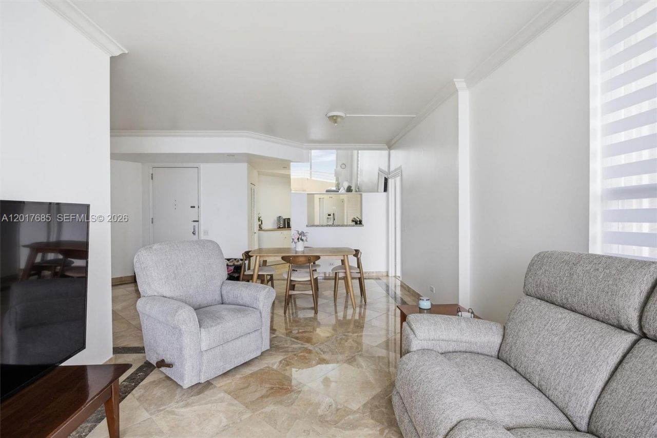 888 Brickell Key Dr , Unit 2010, Miami, FL 33131 Photo