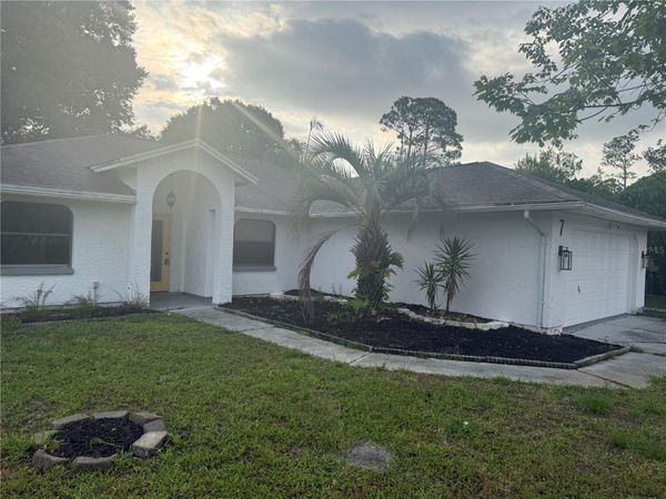 7 FOUNTAIN GATE LANE , PALM COAST, FL 32137