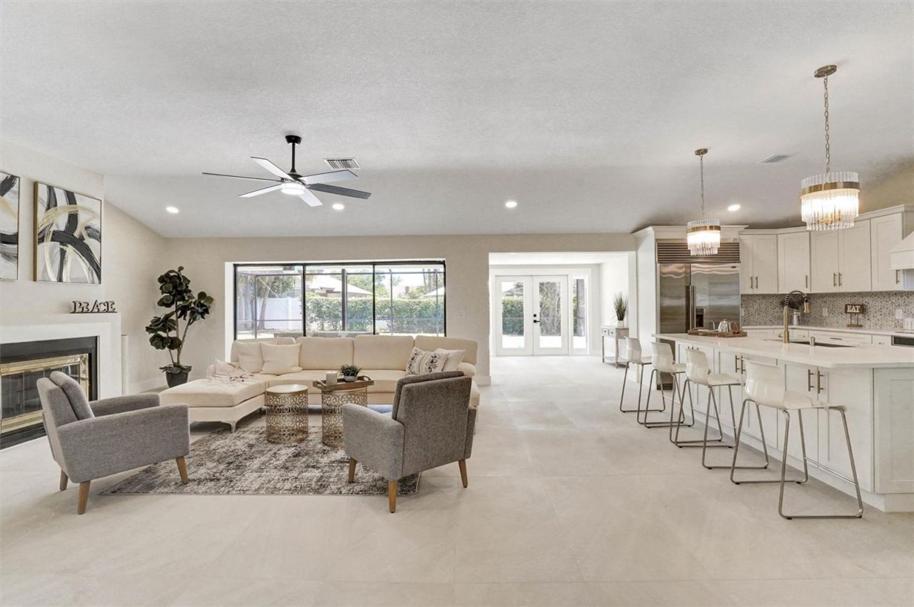 1627 Farrier Trail, Clearwater, FL 33765 Photo