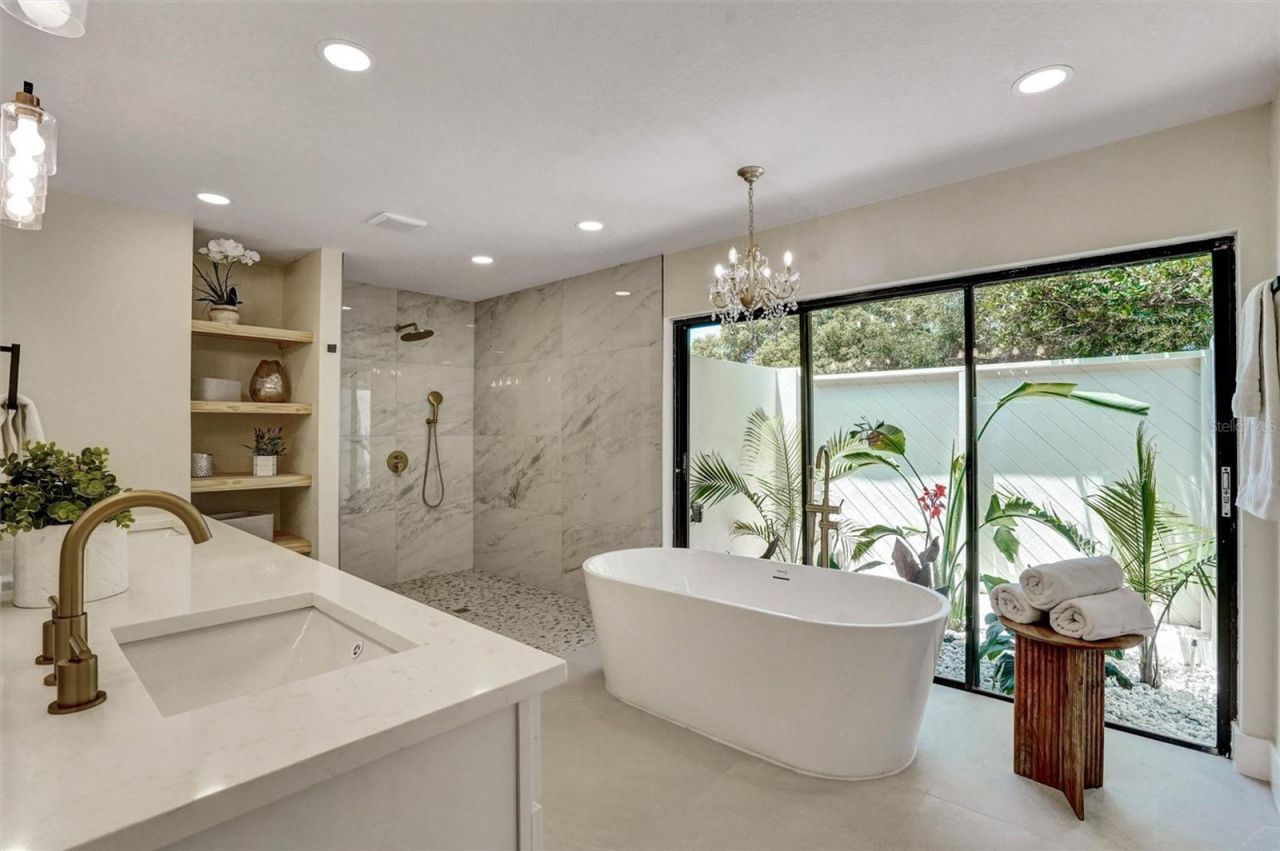 1627 Farrier Trail, Clearwater, FL 33765 Photo