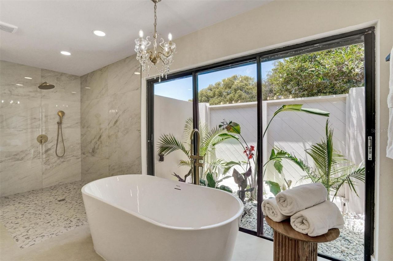 1627 Farrier Trail, Clearwater, FL 33765 Photo