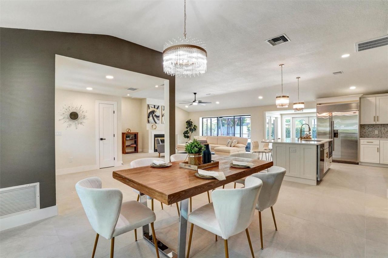 1627 Farrier Trail, Clearwater, FL 33765 Photo