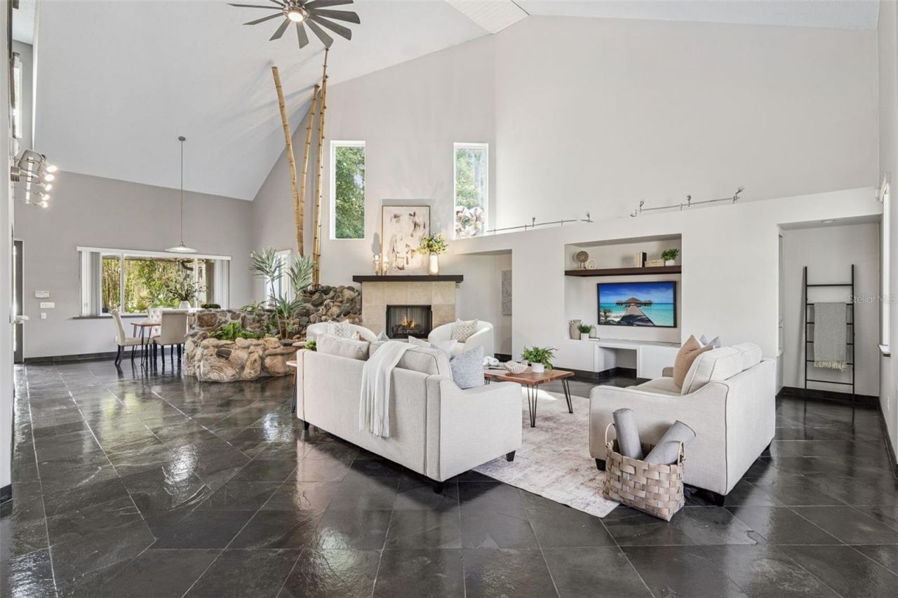 9642 Bear Lake Road, Apopka, FL 32703 Photo
