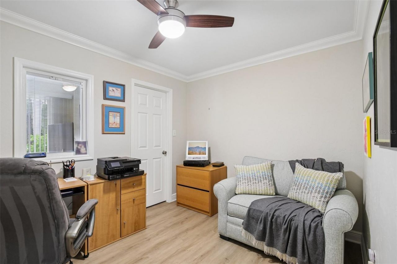 530 Magellan Drive, Sarasota, FL 34243 Photo