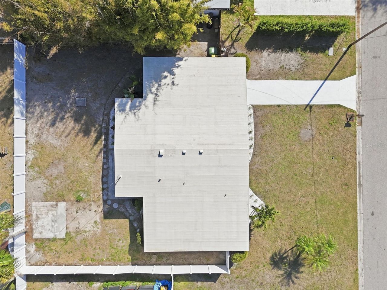 2989 Greenbriar Street, Sarasota, FL 34237 Photo