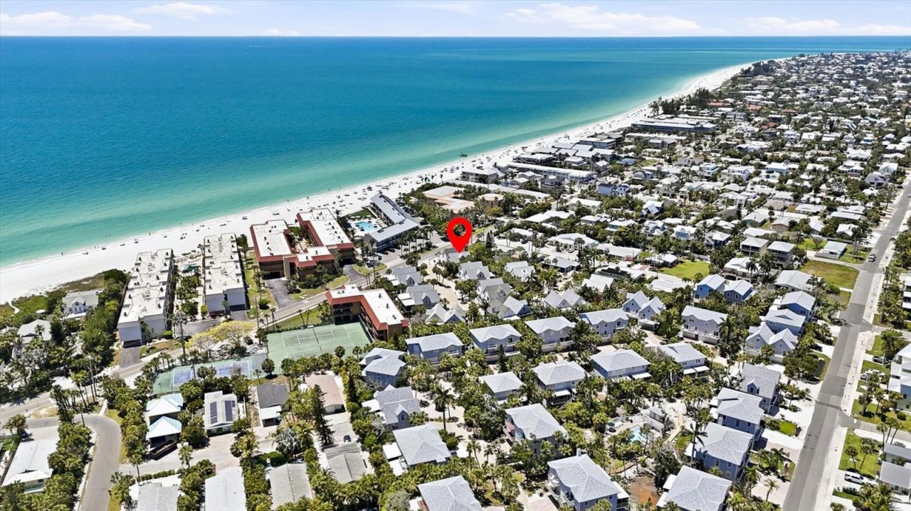 6325 Gulf Drive, Holmes Beach, FL 34217 Photo
