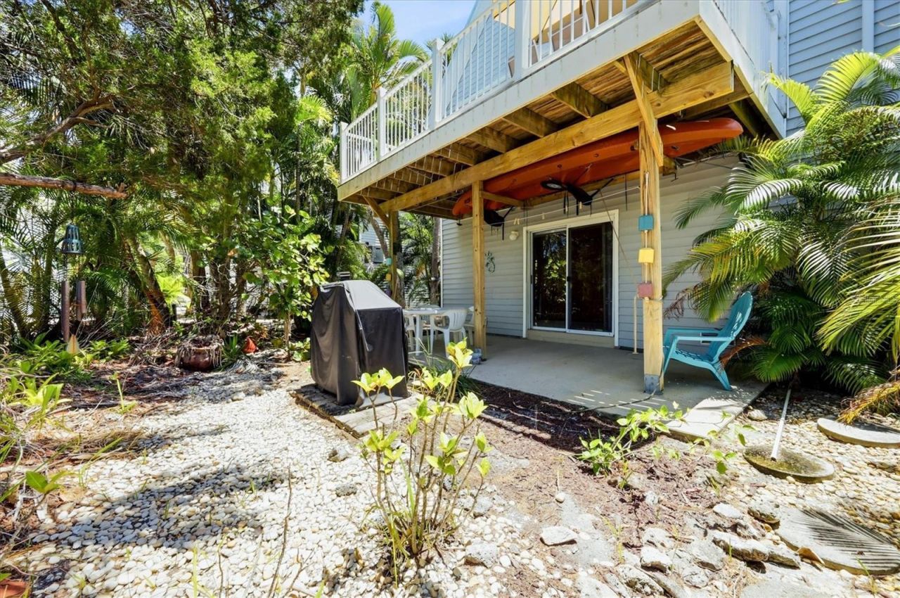 6325 Gulf Drive, Holmes Beach, FL 34217 Photo