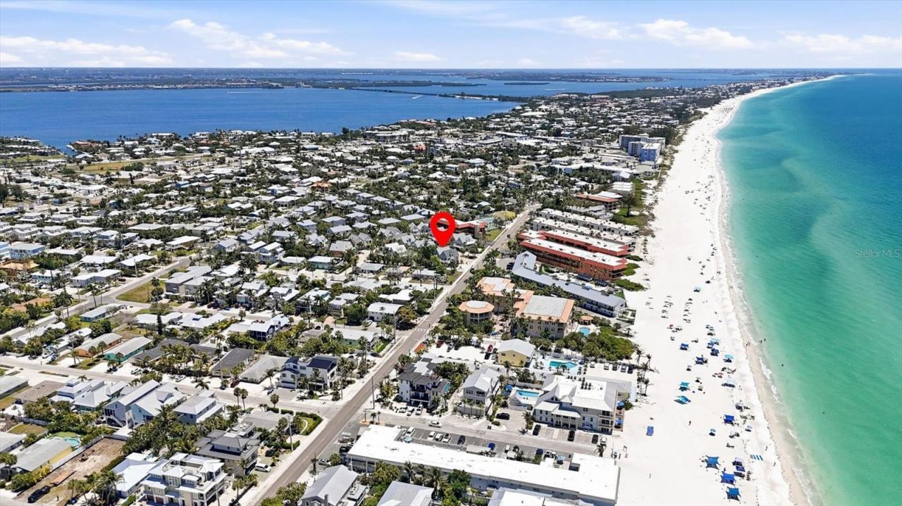 6325 Gulf Drive, Holmes Beach, FL 34217 Photo