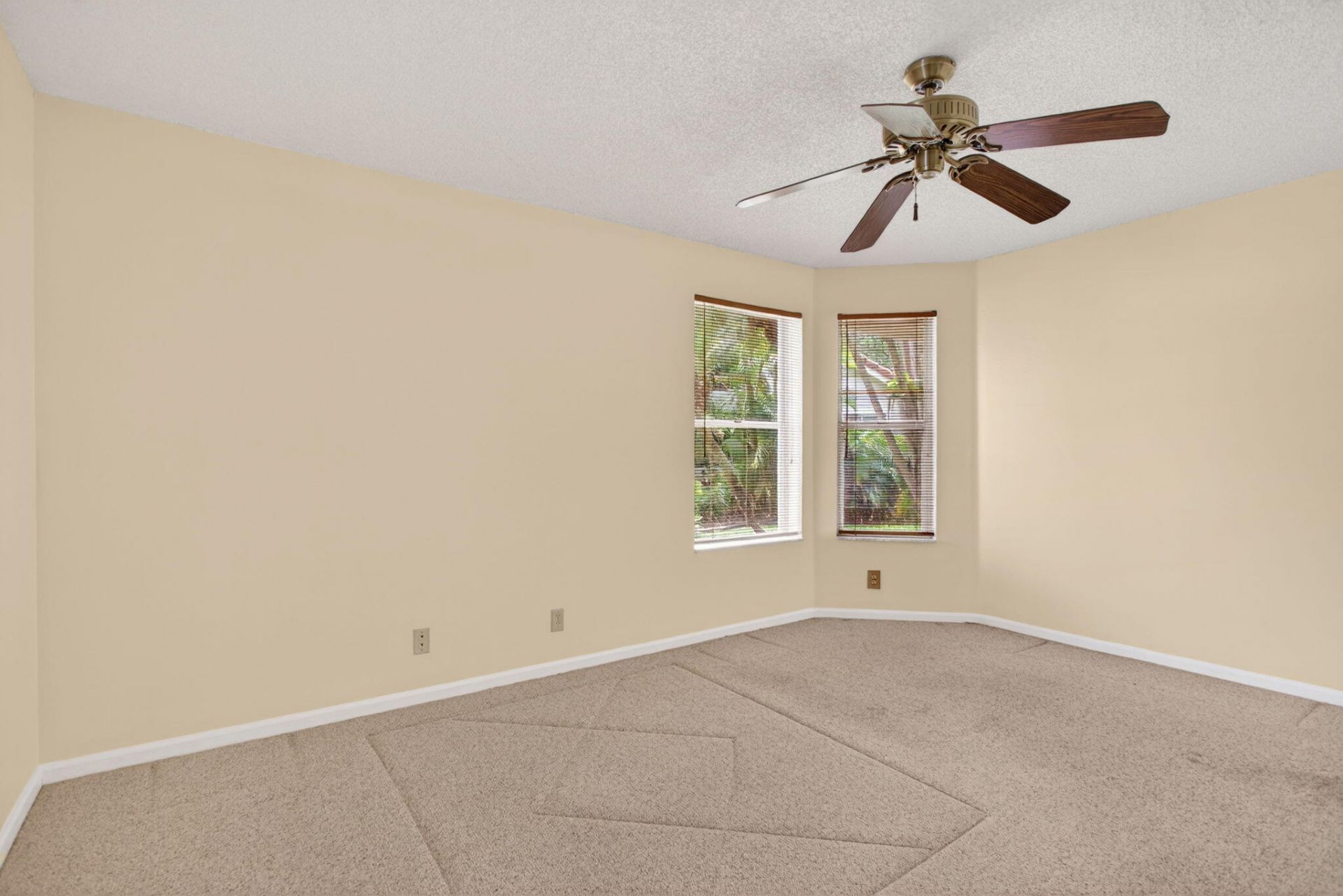 7364 Pinewalk Drive S, Margate, FL 33063 Photo