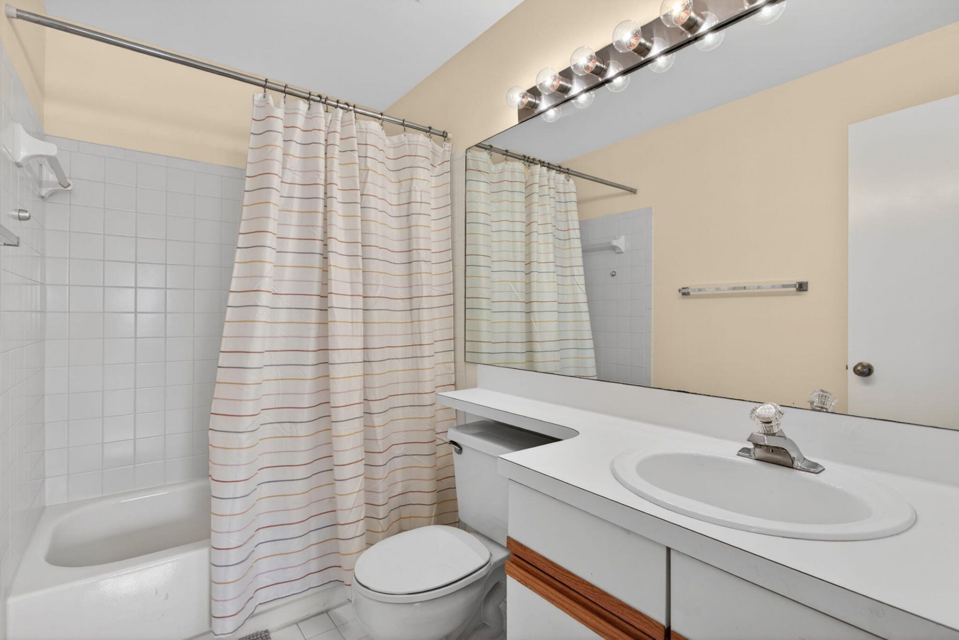 7364 Pinewalk Drive S, Margate, FL 33063 Photo