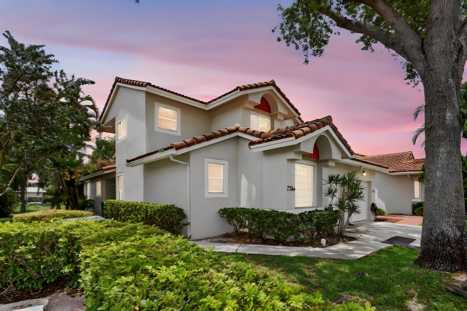 7364 Pinewalk Drive S, Margate, FL 33063 Photo
