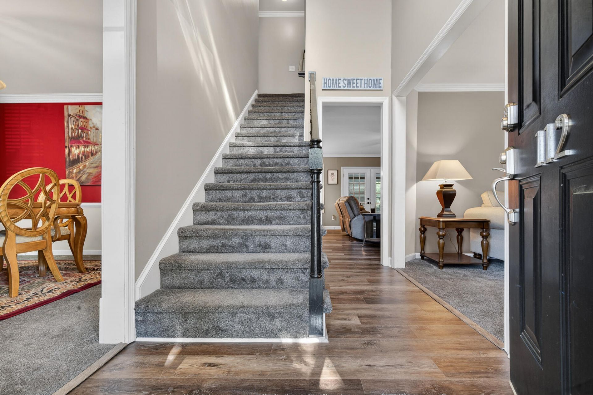 112 N Knightsbridge Court Photo 10