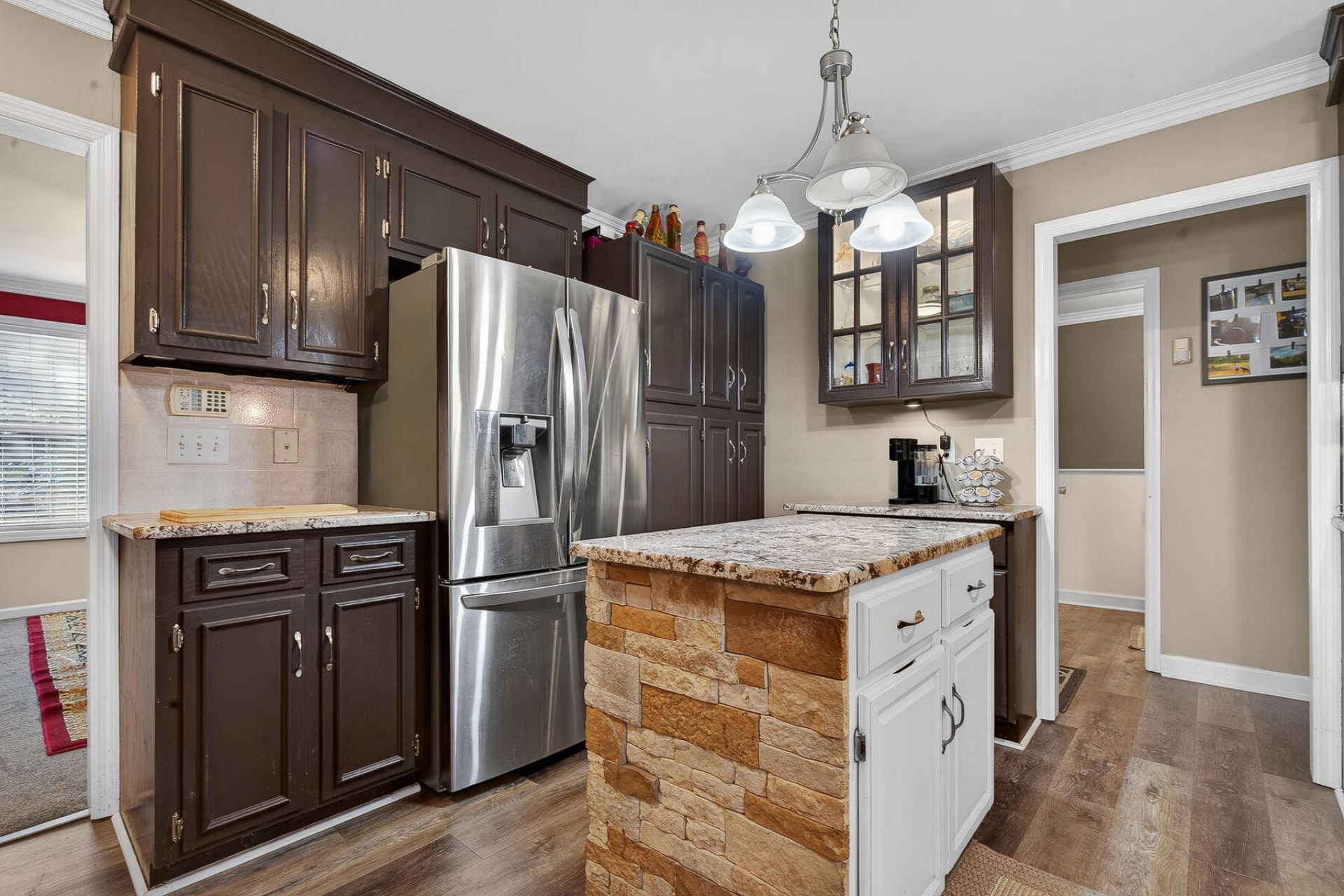 112 N Knightsbridge Court Photo 17