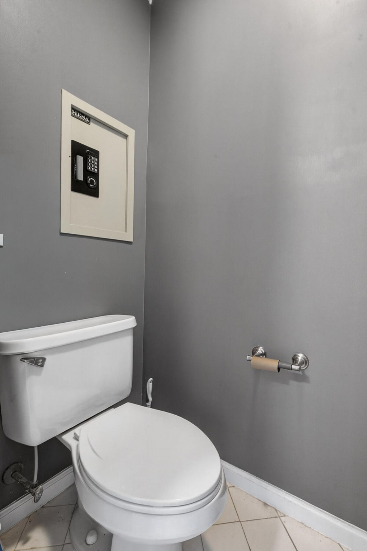 112 N Knightsbridge Court Photo 31