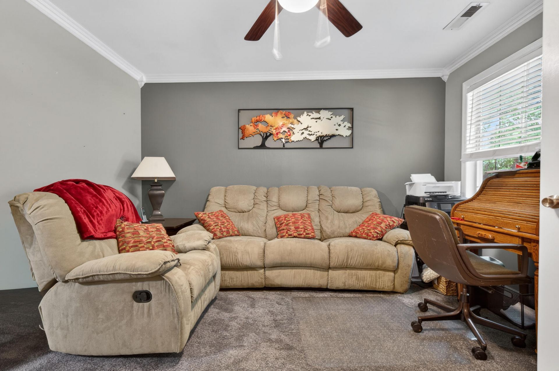 112 N Knightsbridge Court Photo 38