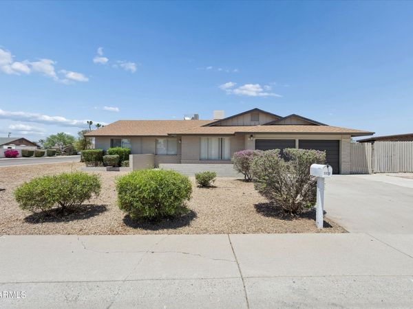 3020 W HARTFORD Drive, Phoenix, AZ 85053