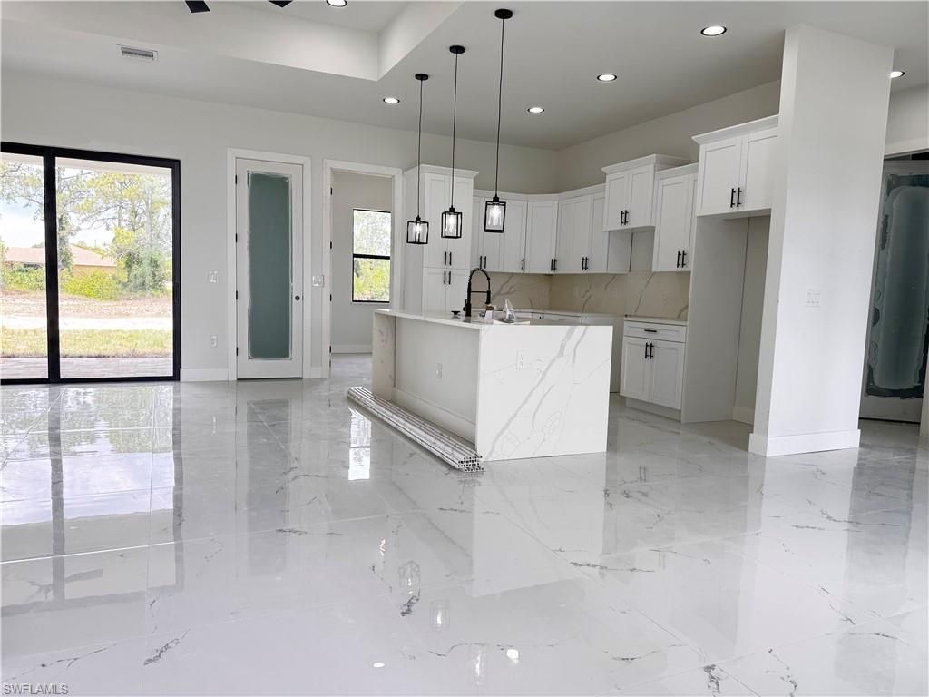 531 Addison St E, Lehigh Acres, FL 33974 Photo