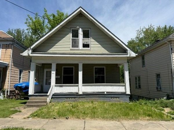 1111 Hillary Square , Steubenville, OH 43952
