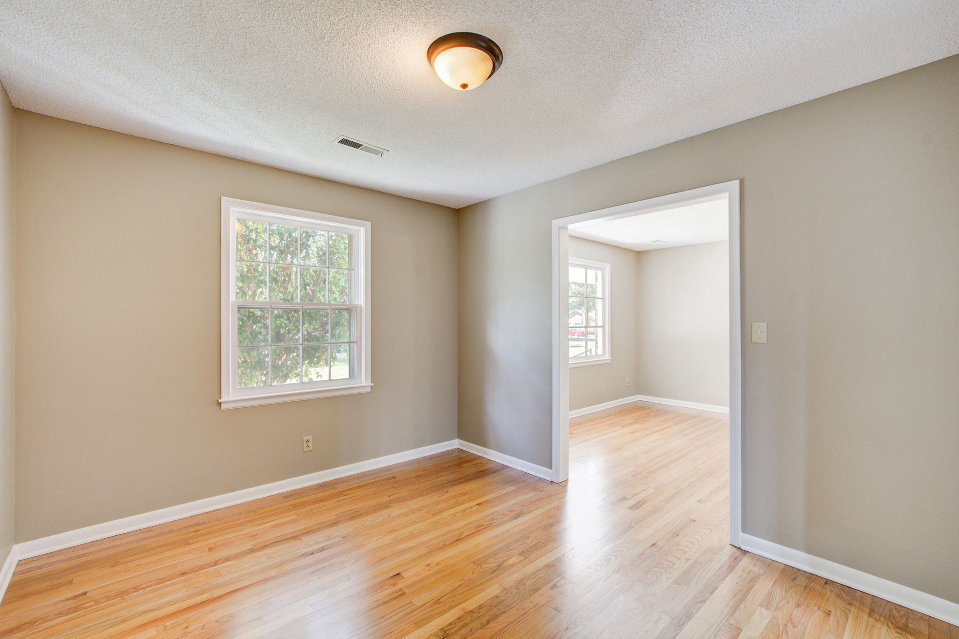 2734 Shadow Lane Photo 13