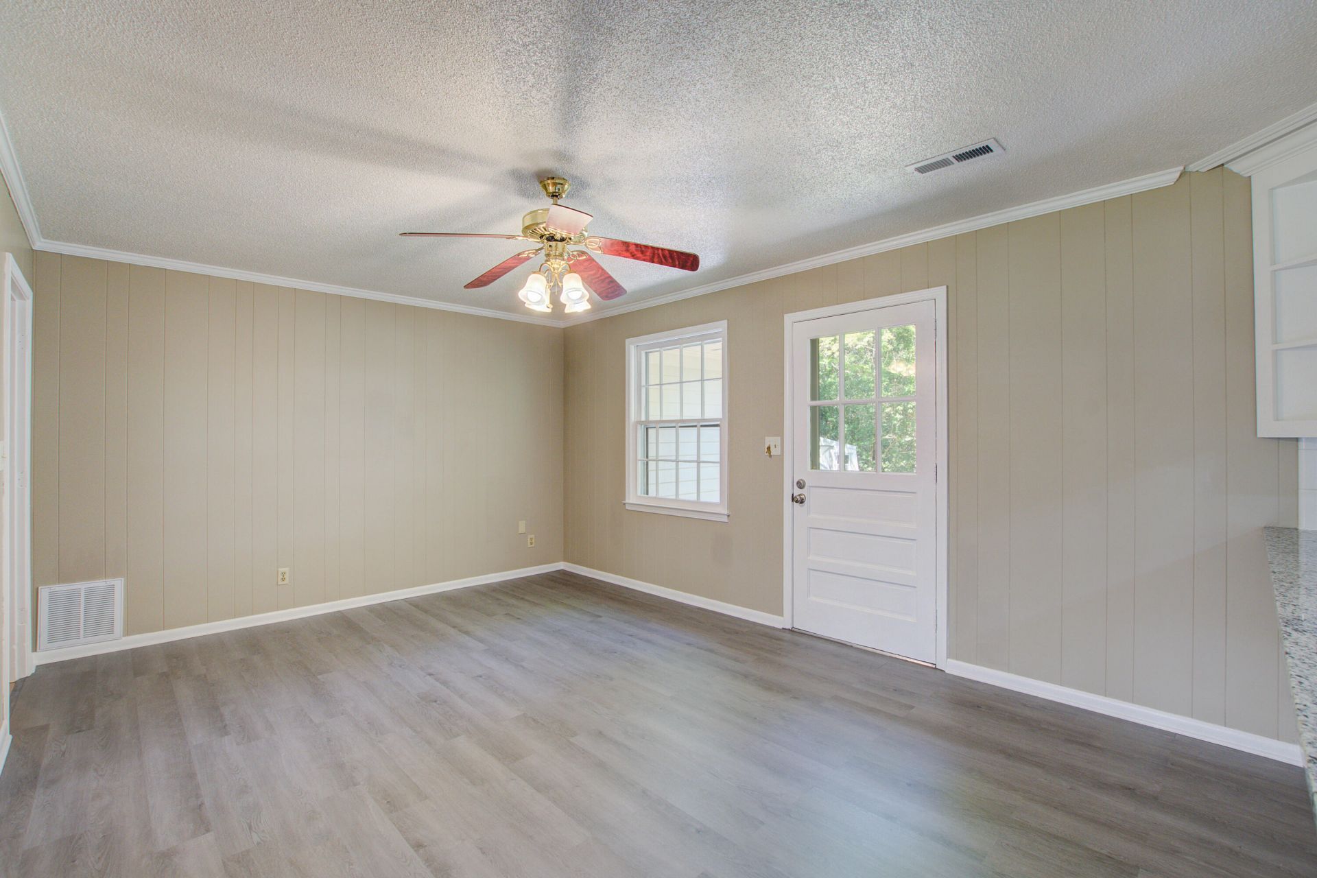 2734 Shadow Lane Photo 23
