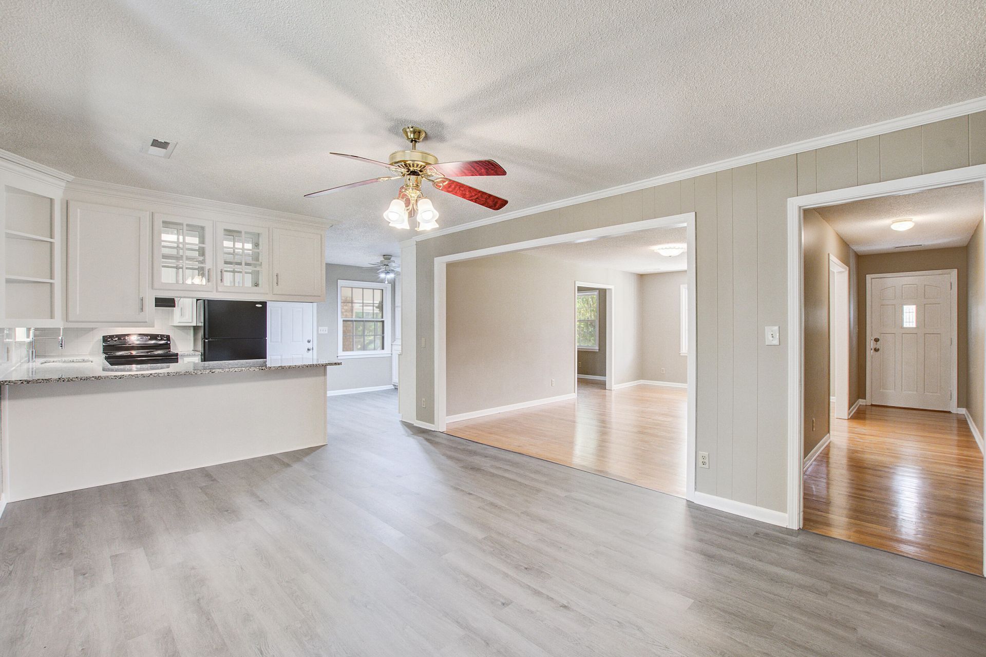 2734 Shadow Lane Photo 25