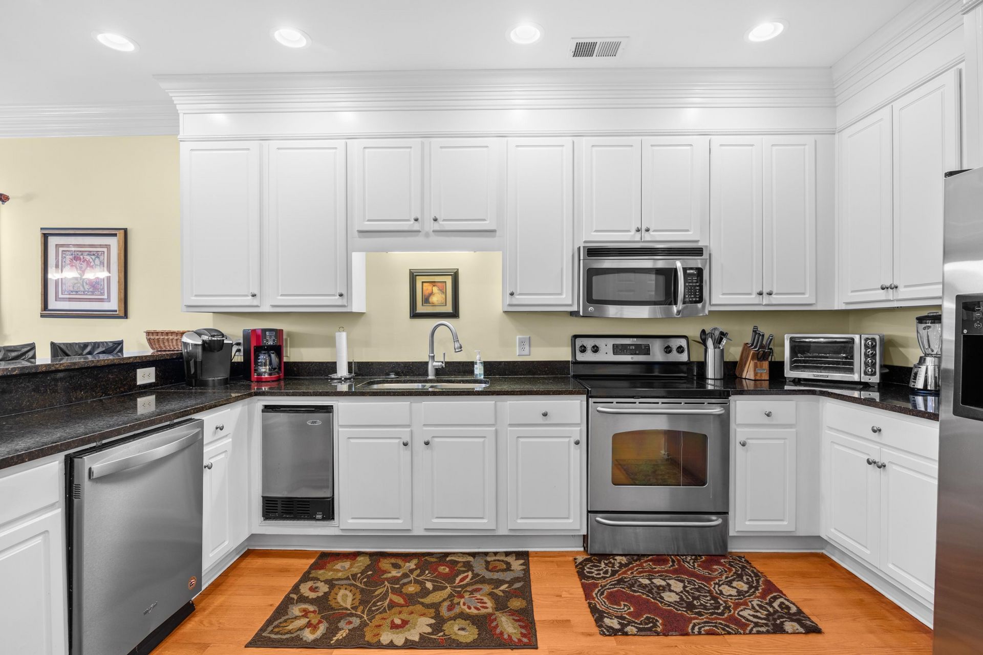 118 Seabreeze Dr.  Photo 13
