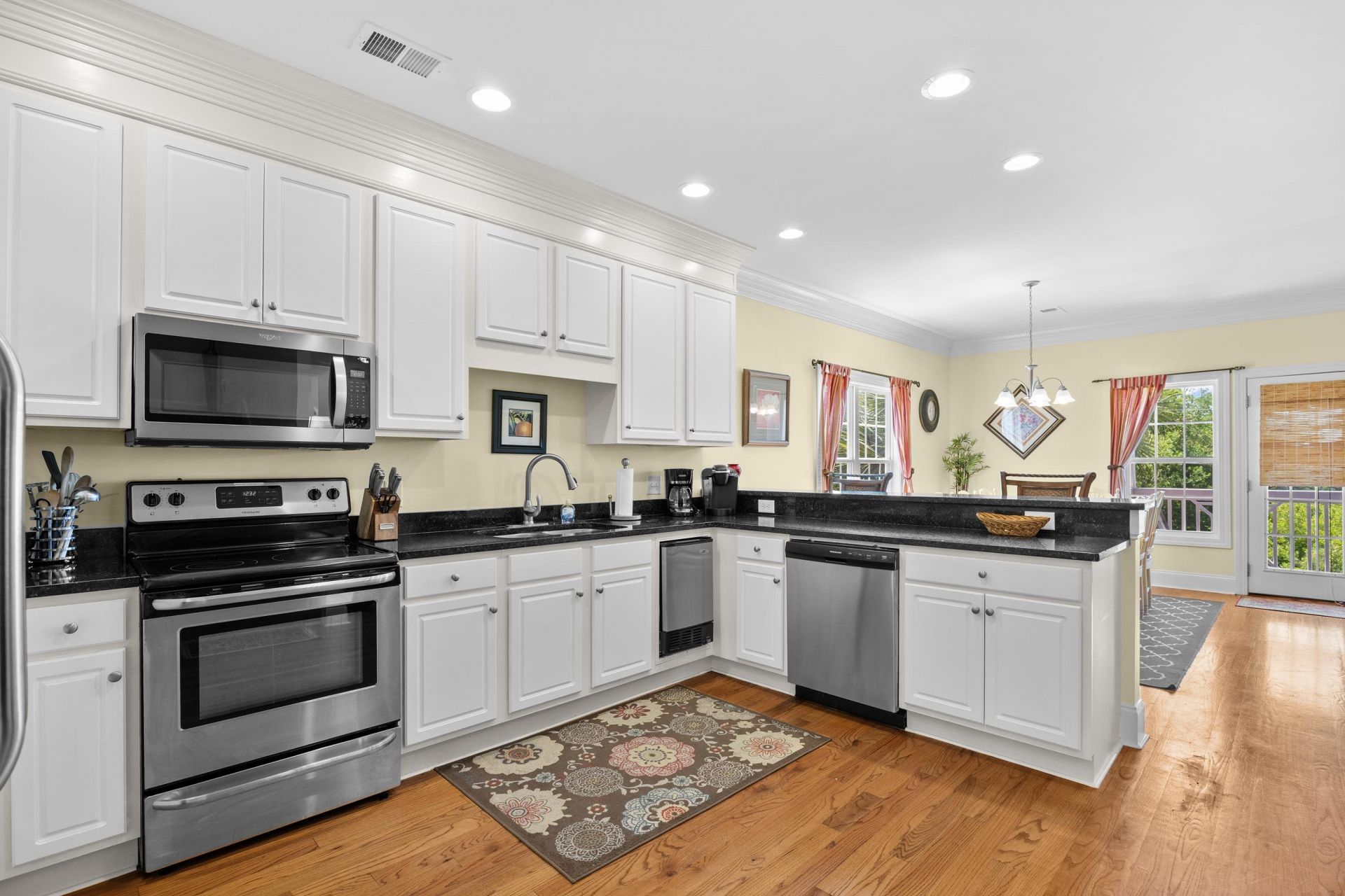 118 Seabreeze Dr.  Photo 34