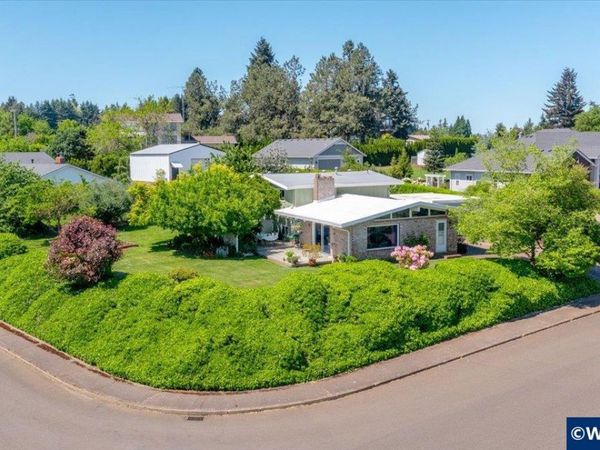 2115 37th Av NW, Salem, OR 97304