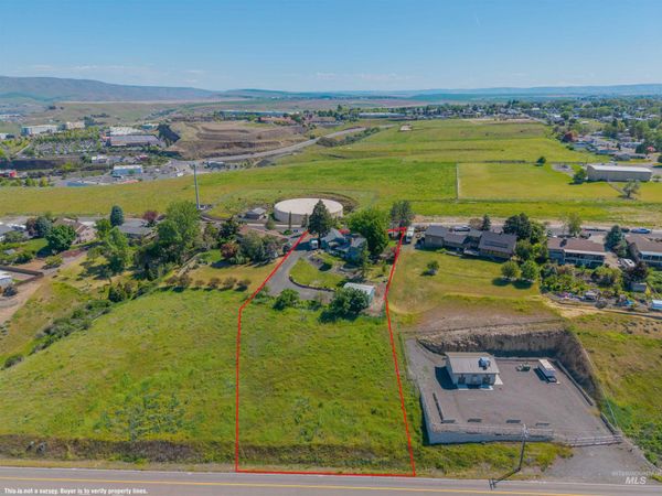 2720 6th Street, Lewiston, ID 83501