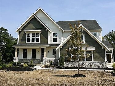 2466 Bent Grass Drive, Beavercreek, OH 45431