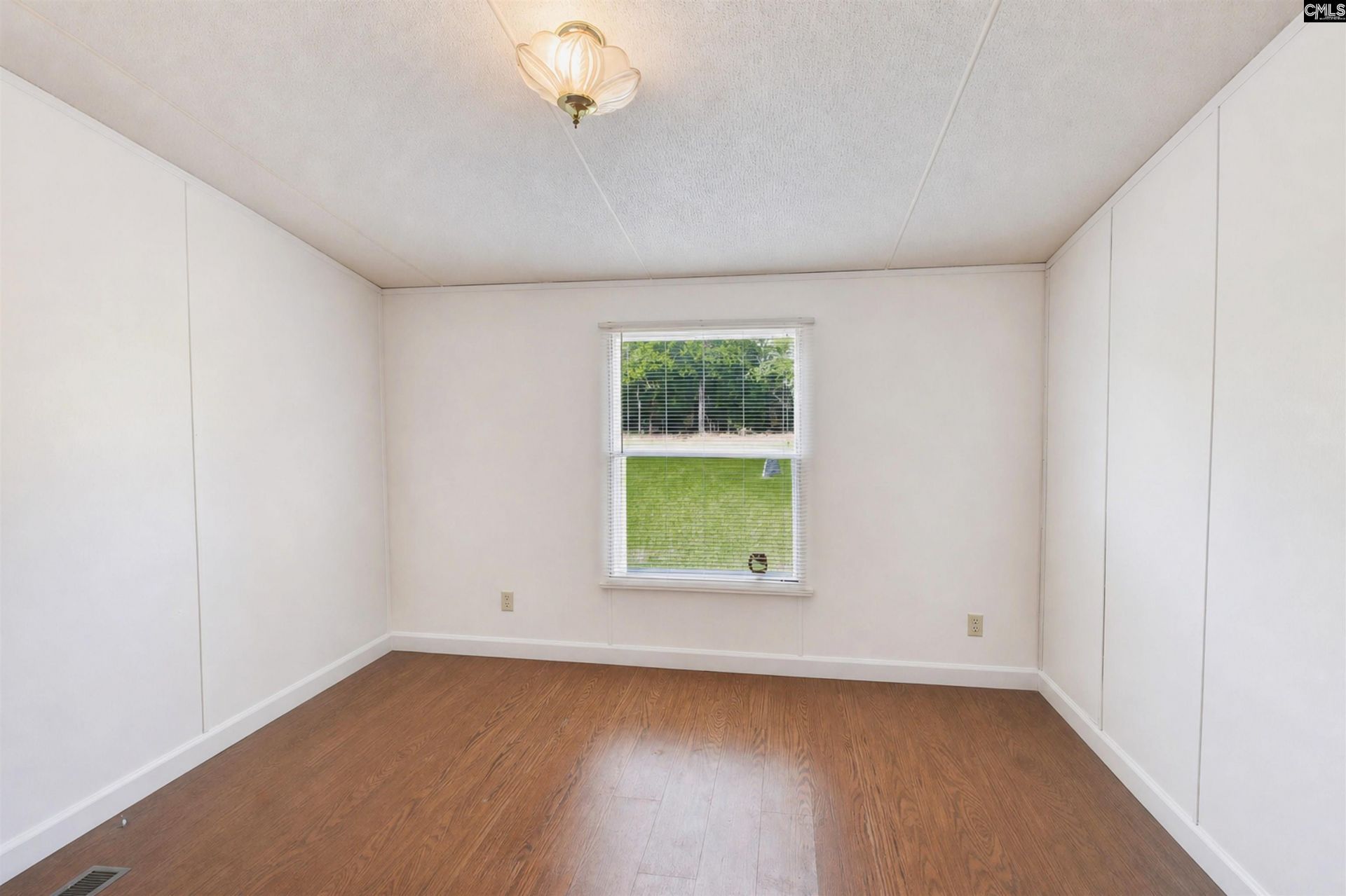 1379 Track Road Road Photo 19