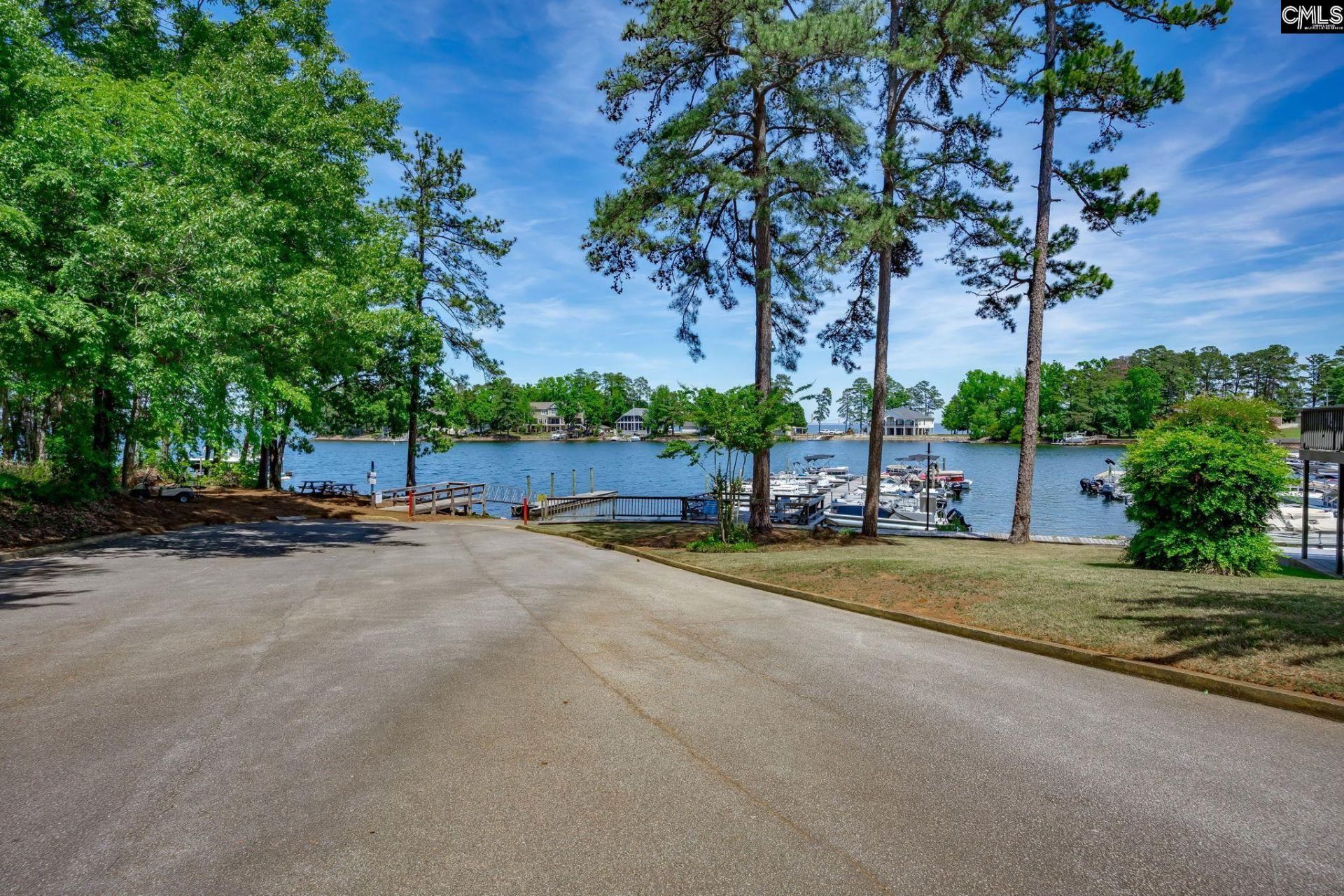 301 Harbor Heights Drive  Photo 6