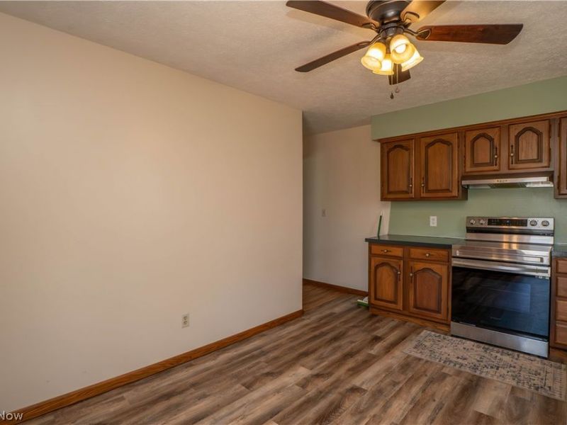 215 8th Street SW, Massillon, OH 44647 Photo 13