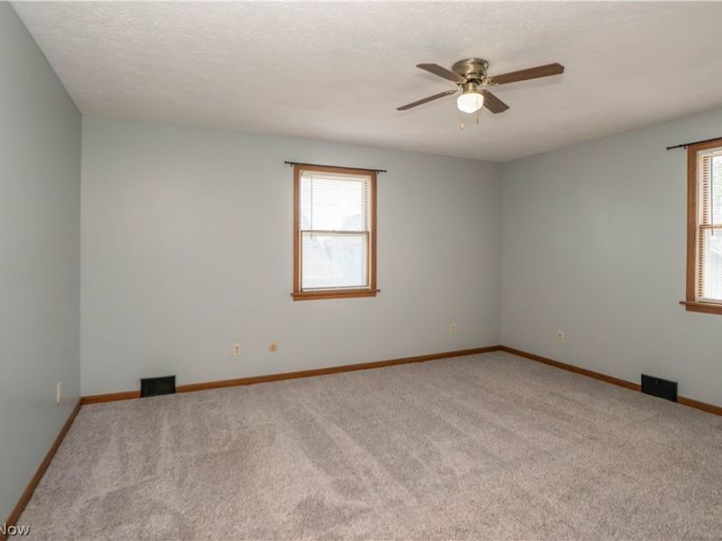 215 8th Street SW, Massillon, OH 44647 Photo 19
