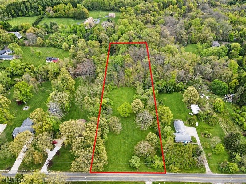 1123 N Hametown Road, Akron, OH 44333 Photo 1