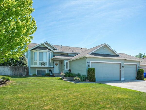 17920 N Addison Ct, Colbert, WA 99005