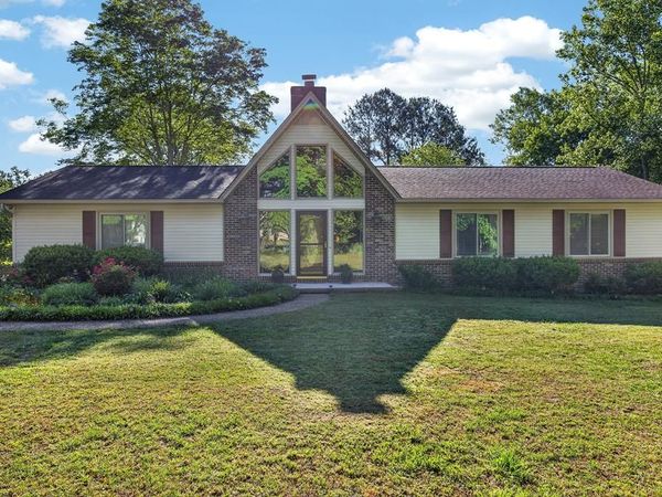 2704 New London Drive, Cookeville, TN 38506